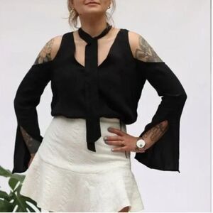 Line & Dot Top Womens Size Small Cupro Cold Shoulder Black Gothic Street